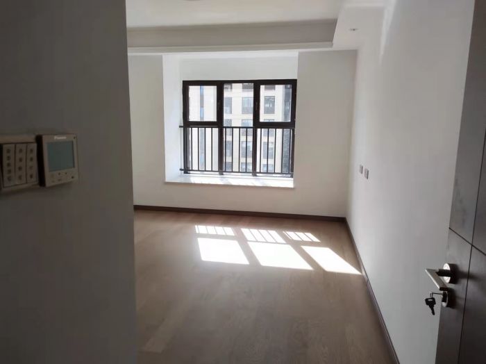 中海上东区 4室2厅2卫 143m&sup2;