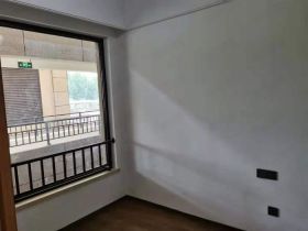 春风南岸东园 3室2厅1卫 96m&sup2;