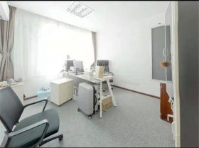 玖珑城 4室2厅2卫 198m&sup2;