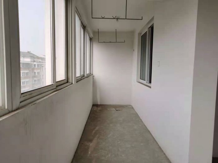 星通花园 5室2厅1卫 191m&sup2;
