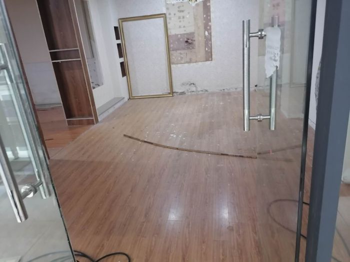 鸿运大厦 1室1厅1卫 40m&sup2;