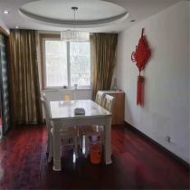春晖花园 3室2厅2卫 134m&sup2;
