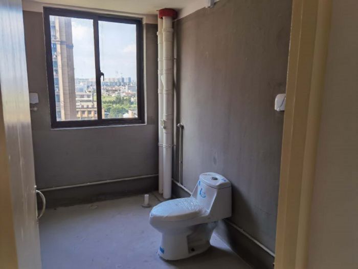 外滩花苑 3室1厅1卫 114m&sup2;