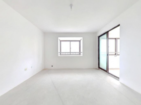 世家花园 3室2厅1卫 128m&sup2;