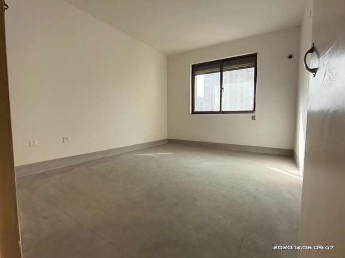 紫东南苑 3室1厅1卫 120m&sup2;