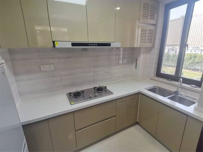 云樾东方 3室2厅2卫 136m&sup2;