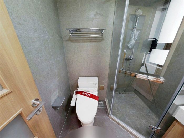 雍华府 3室2厅2卫 98.63m&sup2;