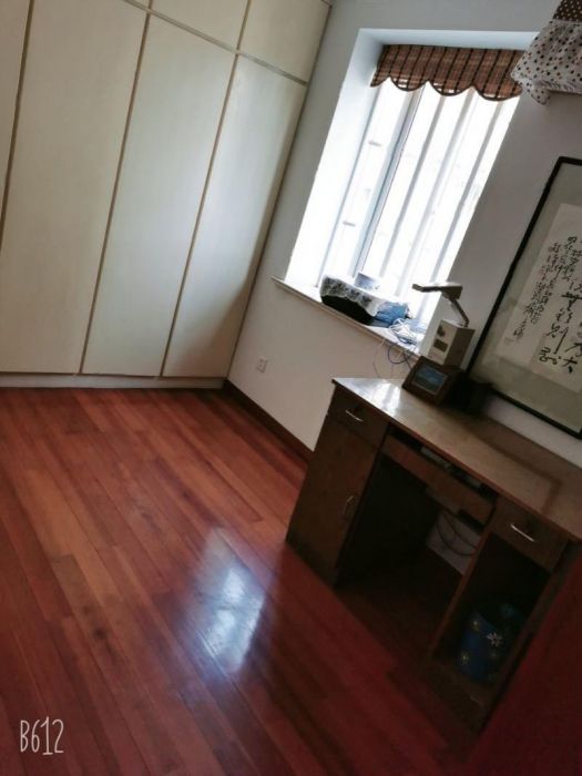 北濠桥东村 4室2厅1卫 128m&sup2;