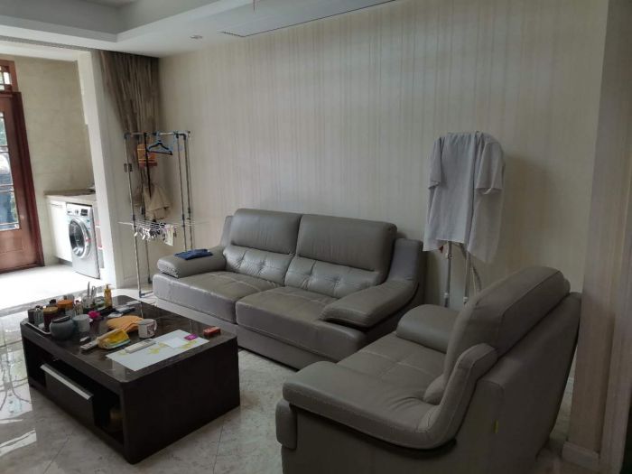 德诚翠湖湾 2室2厅1卫 108m&sup2;
