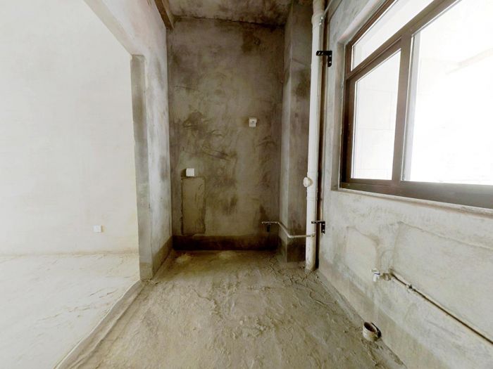 万科有湖（翡翠心湖） 5室2厅2卫 178m&sup2;