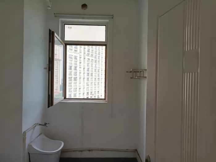中南世纪花城二期 4室2厅2卫 159.24m&sup2;