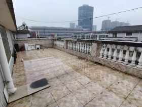 天都花苑 4室2厅2卫 221.67m&sup2;