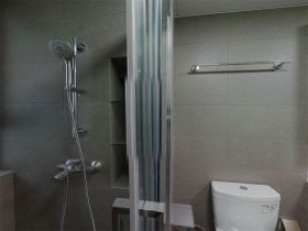 雍华府 4室2厅2卫 136.2m&sup2;