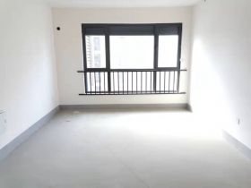 翠园 3室2厅2卫 135.21m&sup2;