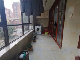 万濠星城 3室2厅1卫 99m&sup2;