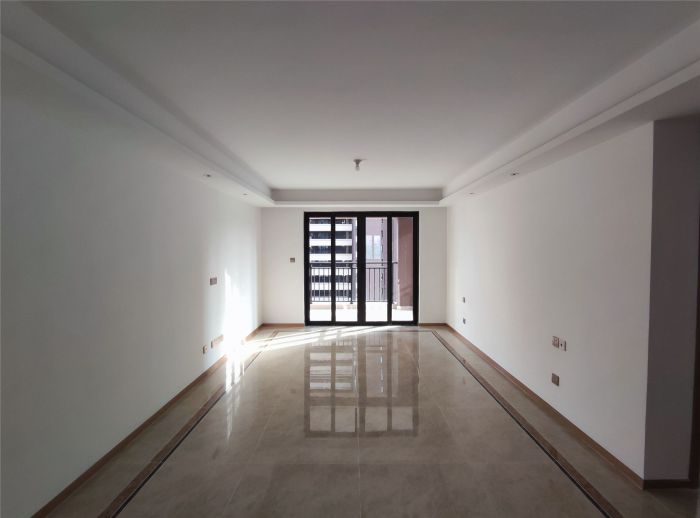 林肯公园 3室2厅2卫 114m&sup2;