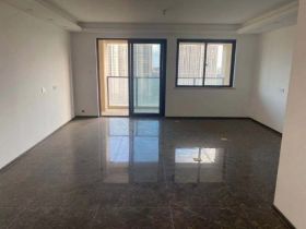 云樾东方 3室2厅2卫 124m&sup2;