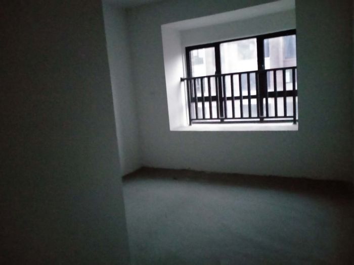 盛和九里香堤 3室2厅2卫 124m&sup2;
