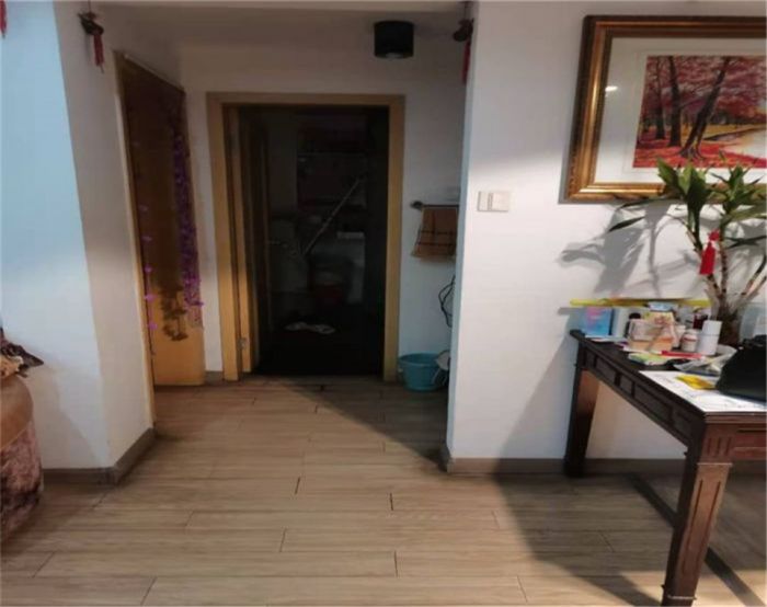 德民花苑 4室2厅2卫 147m&sup2;