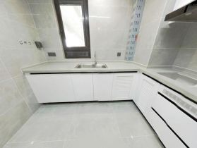 万科有湖（翡翠心湖） 3室2厅2卫 126m&sup2;