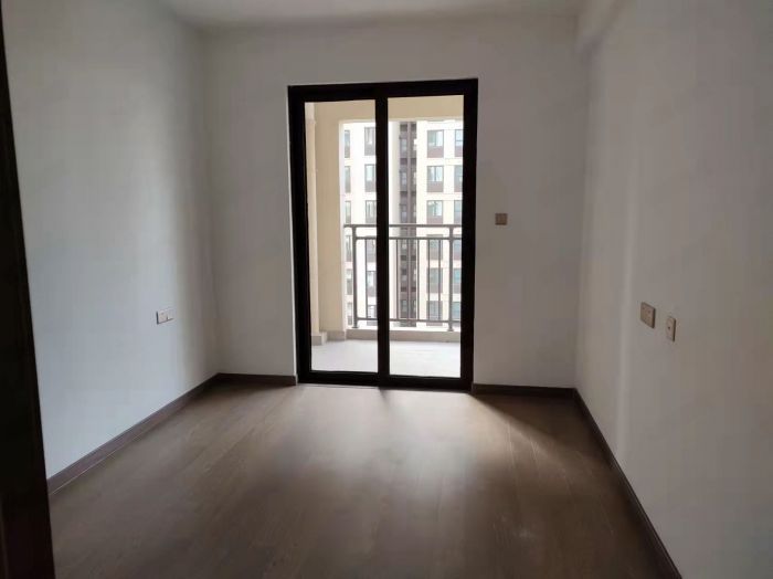 中海上东区 4室2厅2卫 143m&sup2;