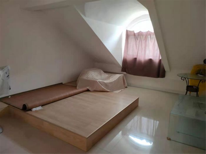 春晖花园 5室2厅2卫 130m&sup2;