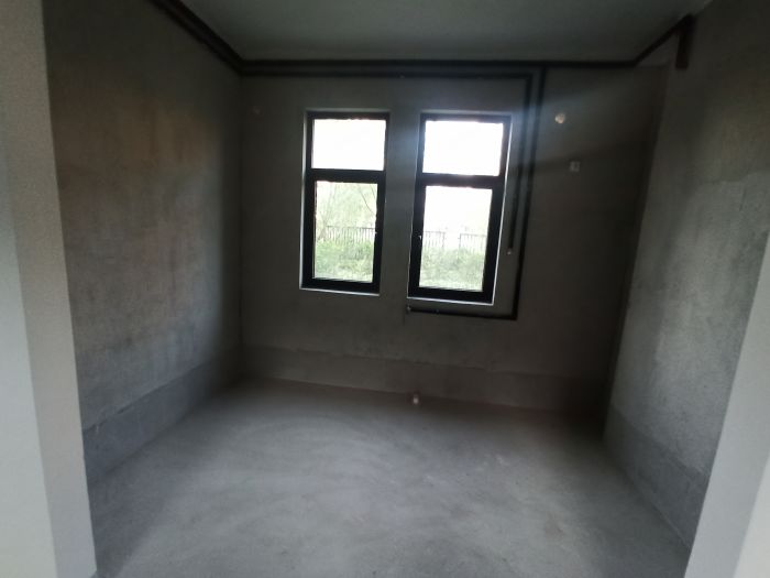 云樾河山 5室3厅3卫 180m&sup2;