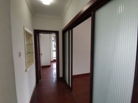 凤凰莱茵苑 3室2厅2卫 149.5m&sup2;
