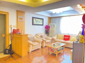 光明东村 3室2厅1卫 120m&sup2;