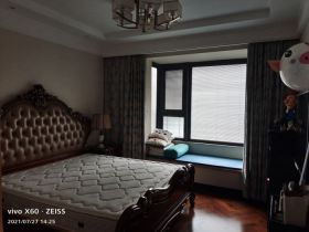 圆融广场公馆 4室2厅3卫 230m&sup2;
