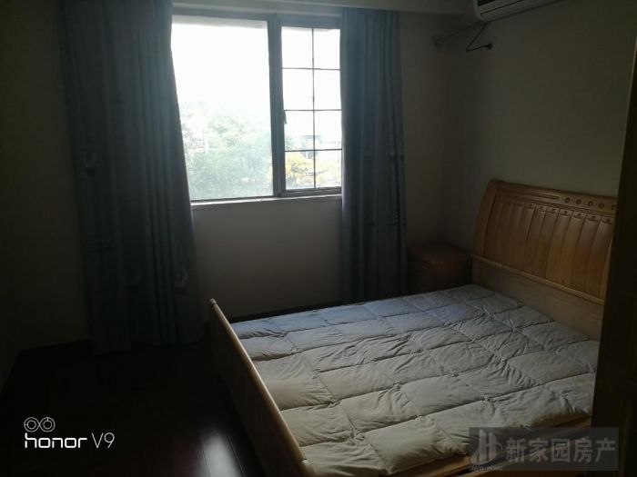 优山美地花园 3室2厅2卫 141m&sup2;