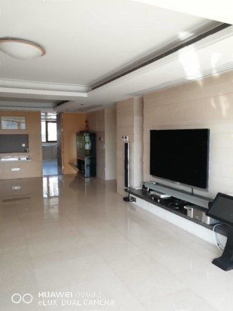 天安花园 4室2厅1卫 235.86m&sup2;