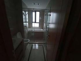 富力半岛花园 3室2厅2卫 130m&sup2;