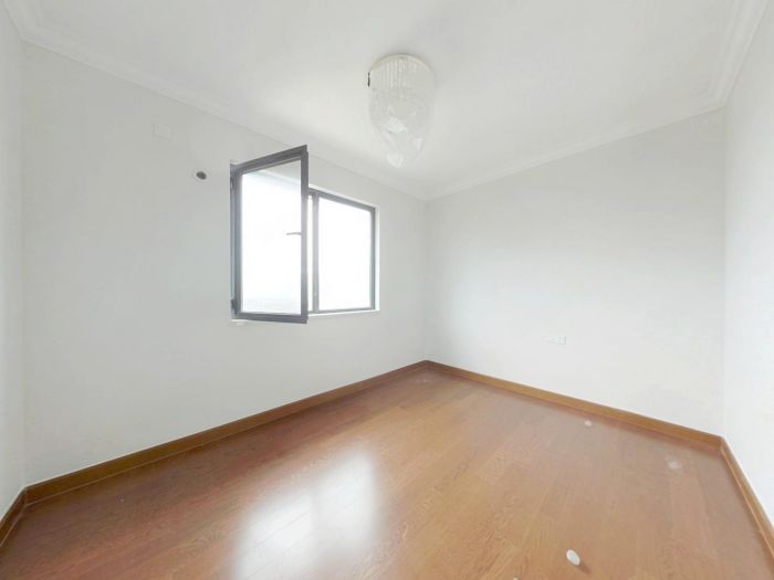 恒大御澜庭 3室2厅2卫 138m&sup2;