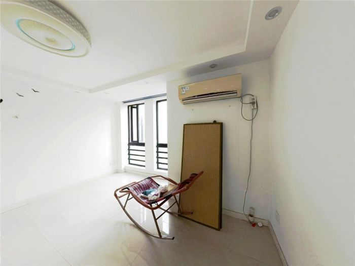 东景国际 2室1厅1卫 62m&sup2;