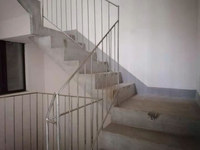 罗福宫 4室2厅2卫 278.00m&sup2;