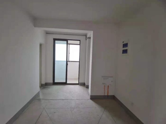 兴石花园 3室2厅1卫 130m&sup2;