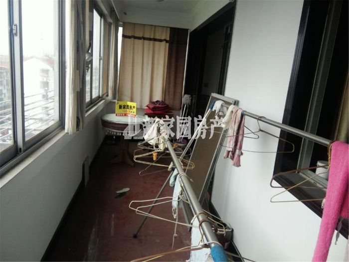 银花苑 5室3厅2卫 124m&sup2;