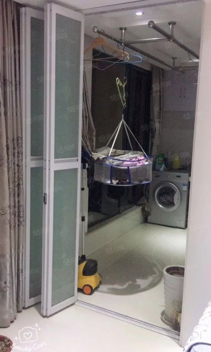 春天花园 5室2厅2卫 194m&sup2;