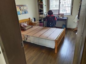 盛和永兴花苑 3室2厅1卫 129m&sup2;