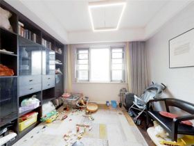 中海碧林湾 4室2厅2卫 140m&sup2;