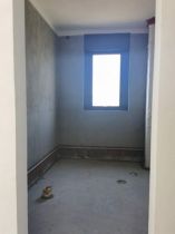 万濠山庄 3室2厅2卫 141m&sup2;
