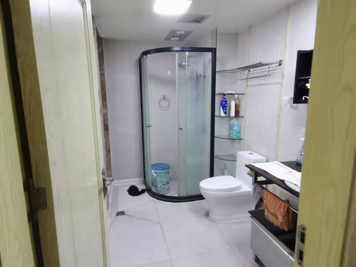 名都广场 2室1厅2卫 116m&sup2;
