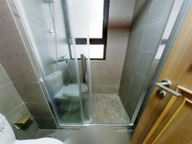 雍华府 3室2厅2卫 98m&sup2;