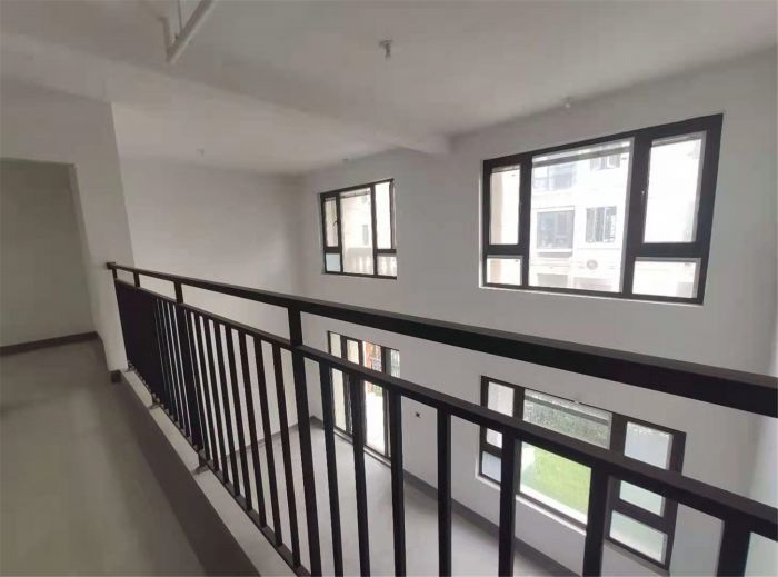 中南熙悦(南通经济技术开发区) 5室2厅2卫 283m&sup2;