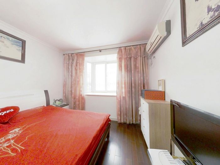城南二村 4室2厅2卫 143m&sup2;