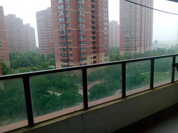 万濠星城 3室1厅1卫 100m&sup2;