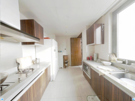 圆融广场公馆 3室2厅2卫 186m&sup2;