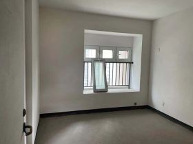 南山国际社区 3室2厅1卫 98m&sup2;