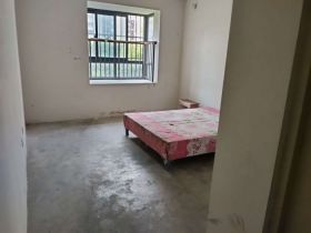 朝阳花苑 3室2厅2卫 139m&sup2;
